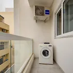 2 Bedroom With Balcony In St Julians, Paceville By Vaganza 公寓