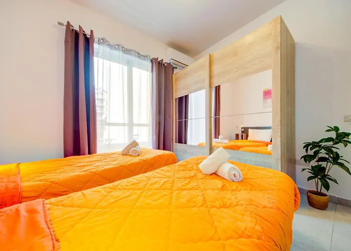 Διαμέρισμα Amazing Location In St Julian's, Paceville 2 Bedroom, With Balcony By Vaganza Saint Julian's