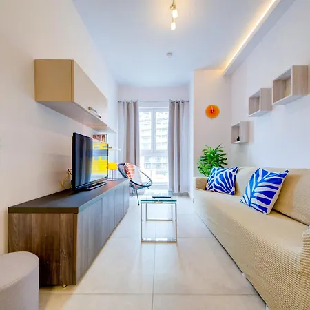 2 Bedroom With Balcony In St Julians, Paceville By Vaganza * Saint Julian's